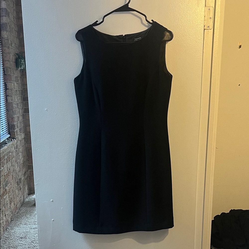 Chic Black Sleeveless Mini Dress